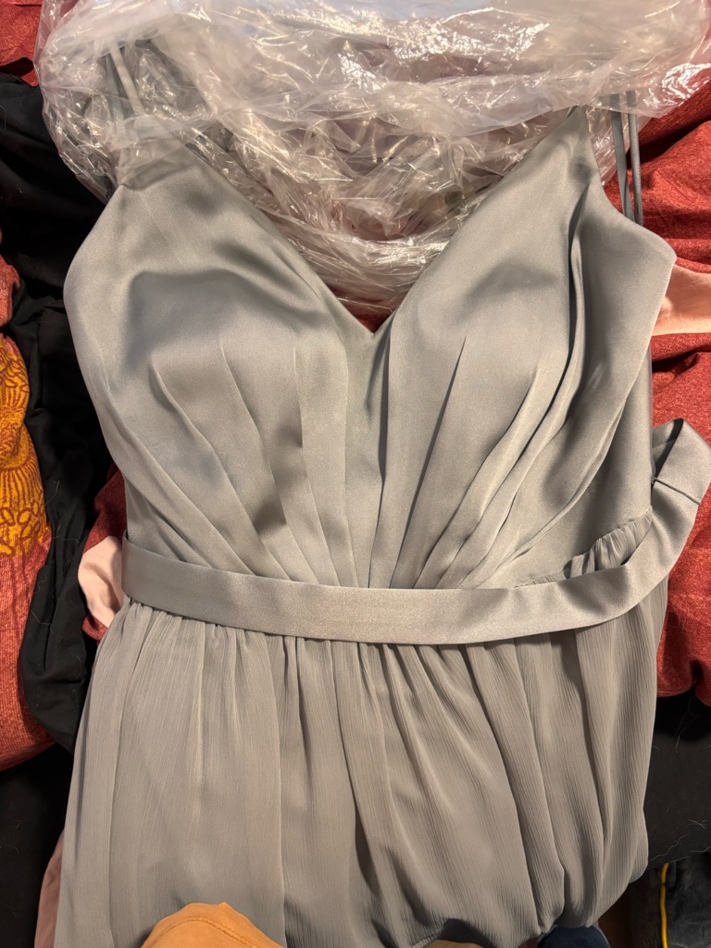 Elegant V-Neck Pleated Chiffon Dress in Light Gray